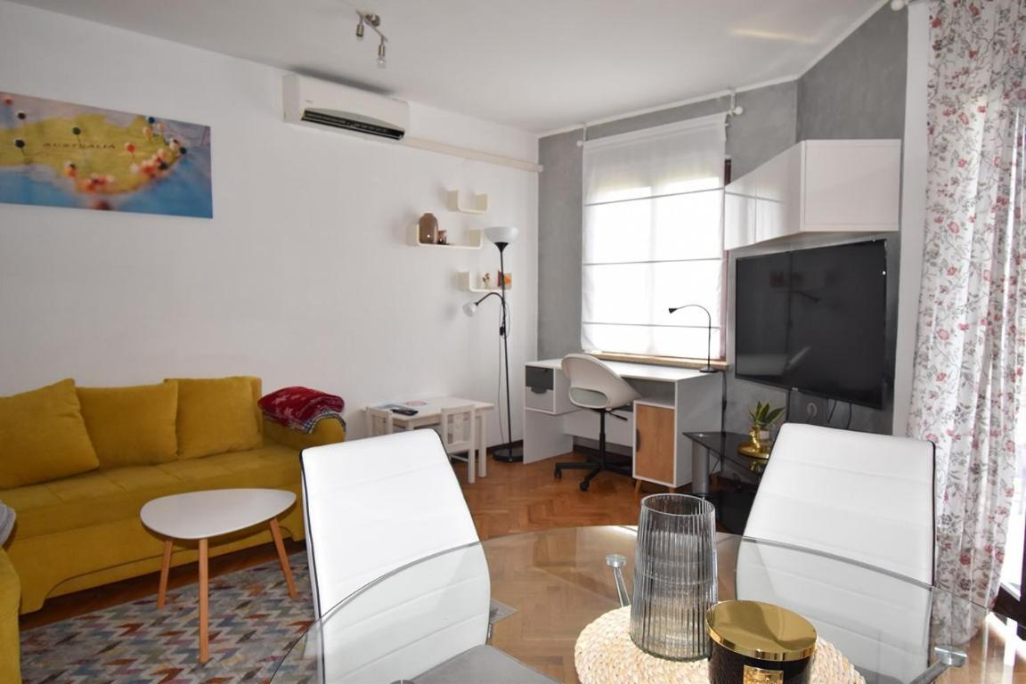 Superior Familiy Apartment Tina Vrsar Eksteriør bilde